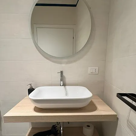 Ra Apartment Valenza